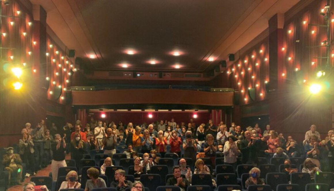 Standing Ovations Delphi